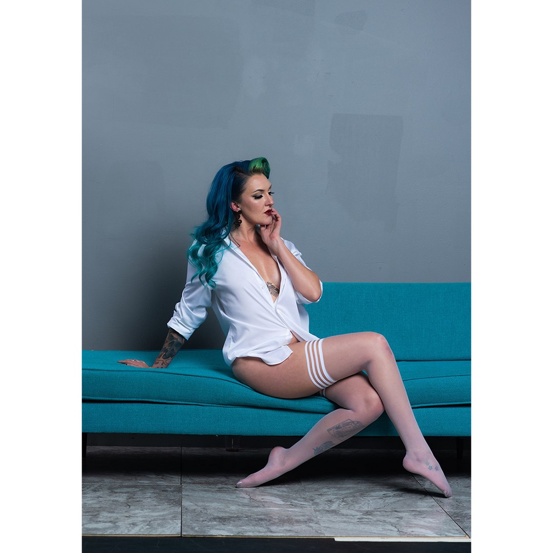 Ashley – Thigh High – C – Wit
