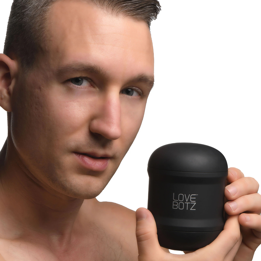 Cyber Stroke Vibrating Stroker – Zwart