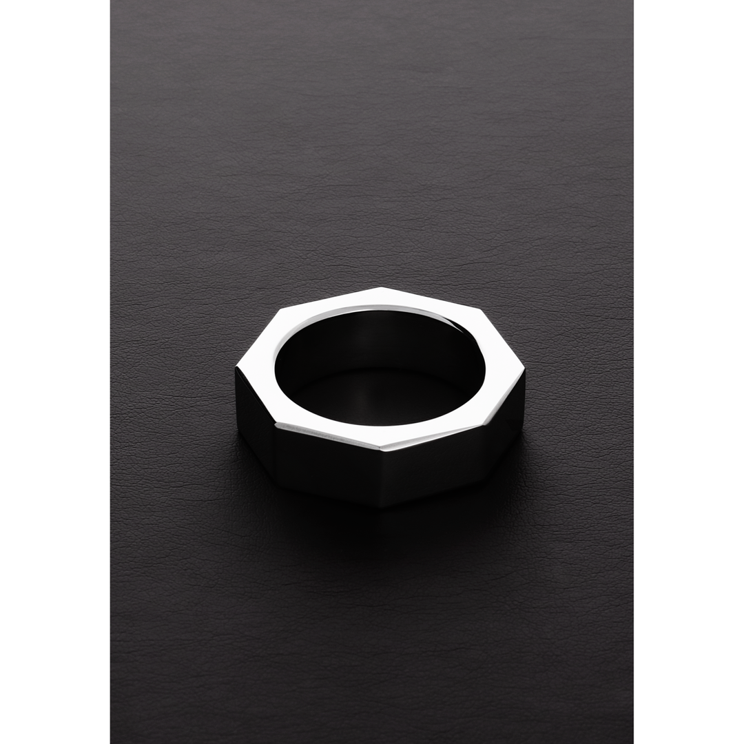 NUT Cockring – 0,6 x 0,2 x 50 / 15 x 6 x 50 mm