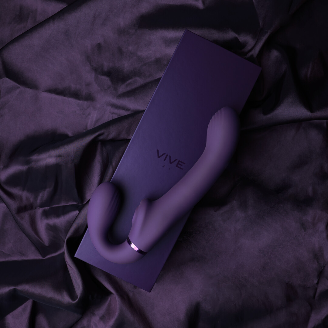 Ai - Dual Vibrating Air Wave Tickler Strapless Strapon