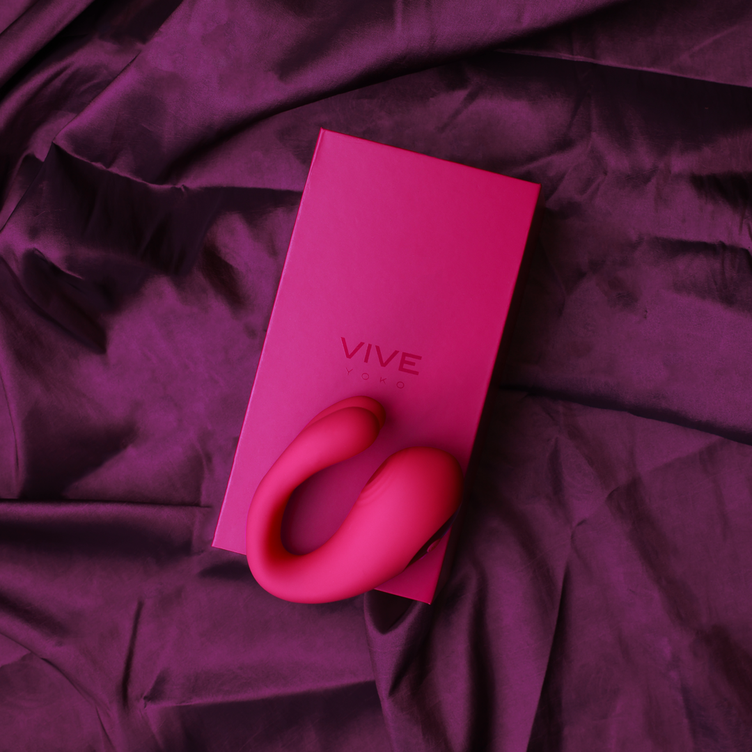 Yoko – Triple Action Vibrator Dual Prongs met Clitorale Pulsatiegolf